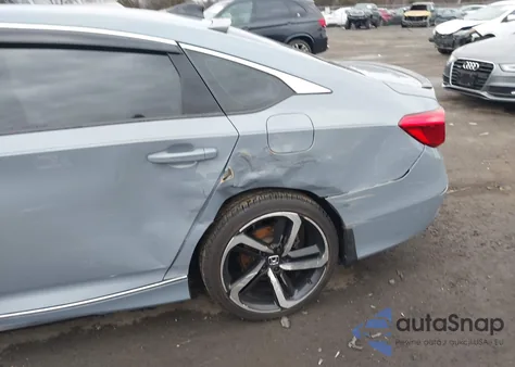 2022 Honda Accord Hybrid Sport z USA, uszkodzony, nr VIN 1HGCV3F2XNA023801